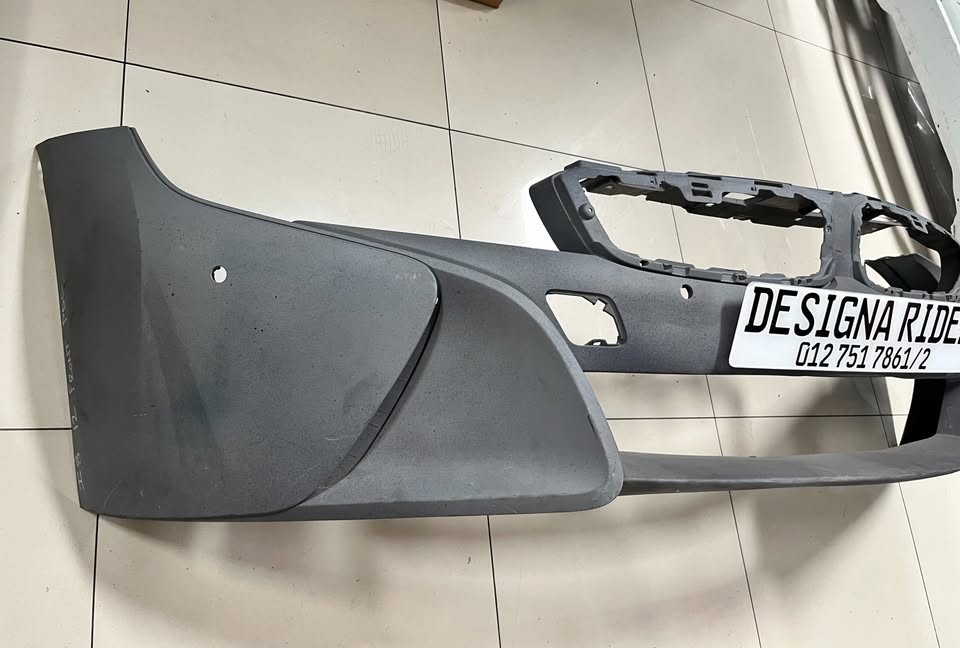 BMW I8 FRONT BUMPER AVAILABLE. - Private Seller BMW I8 FRONT BUMPER AVAILABLE. - Private Seller