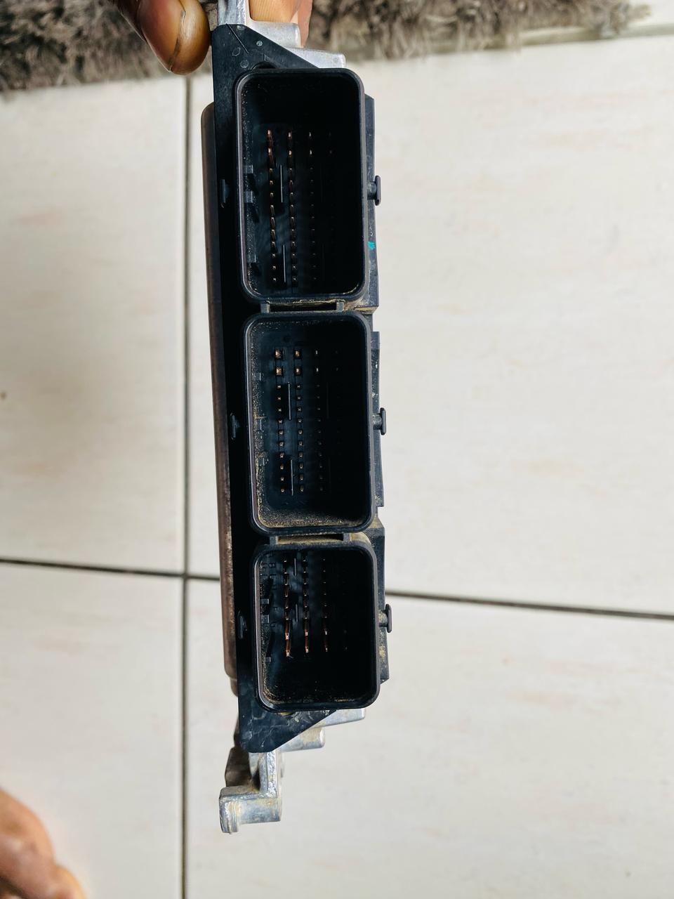 2020-2024 Renault triber ECU computer box for sale - Private Seller 2020-2024 Renault triber ECU computer box for sale - Private Seller