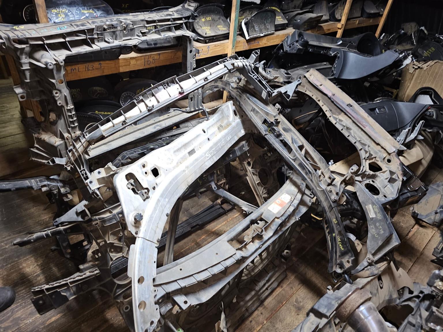 Audi A4 B7 front panel cradle for sale used - Private Seller Audi A4 B7 front panel cradle for sale used - Private Seller