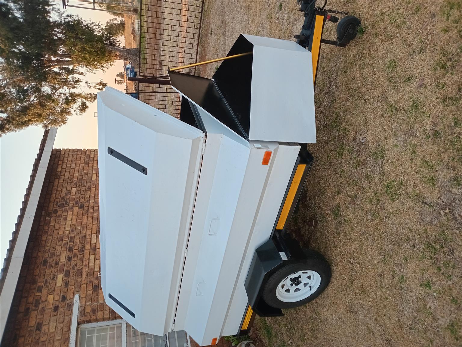 Very strong 2m trailer | Junk Mail Marketplace