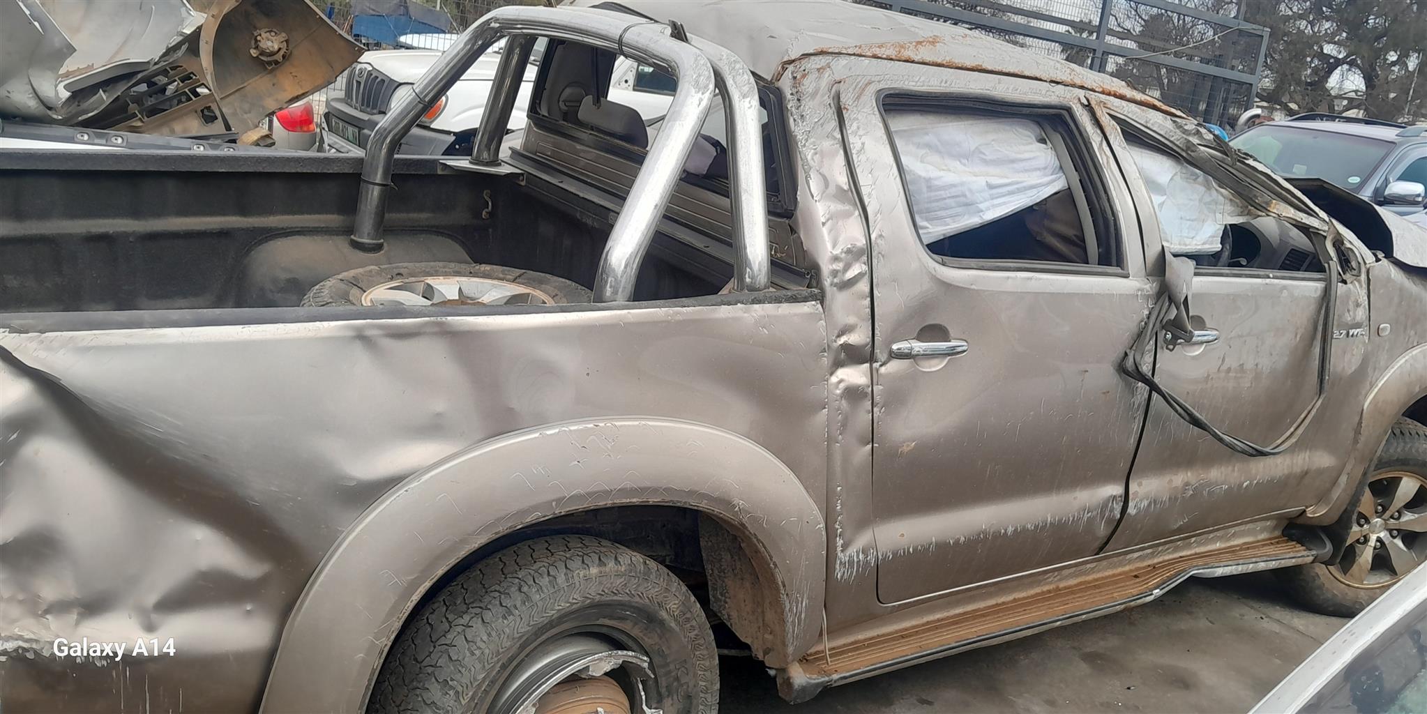 2008 model Toyota Hilux Raider 2.7 VVTI stripping for spares at Autocity Spares - Private Seller 2008 model Toyota Hilux Raider 2.7 VVTI stripping for spares at Autocity Spares - Private Seller