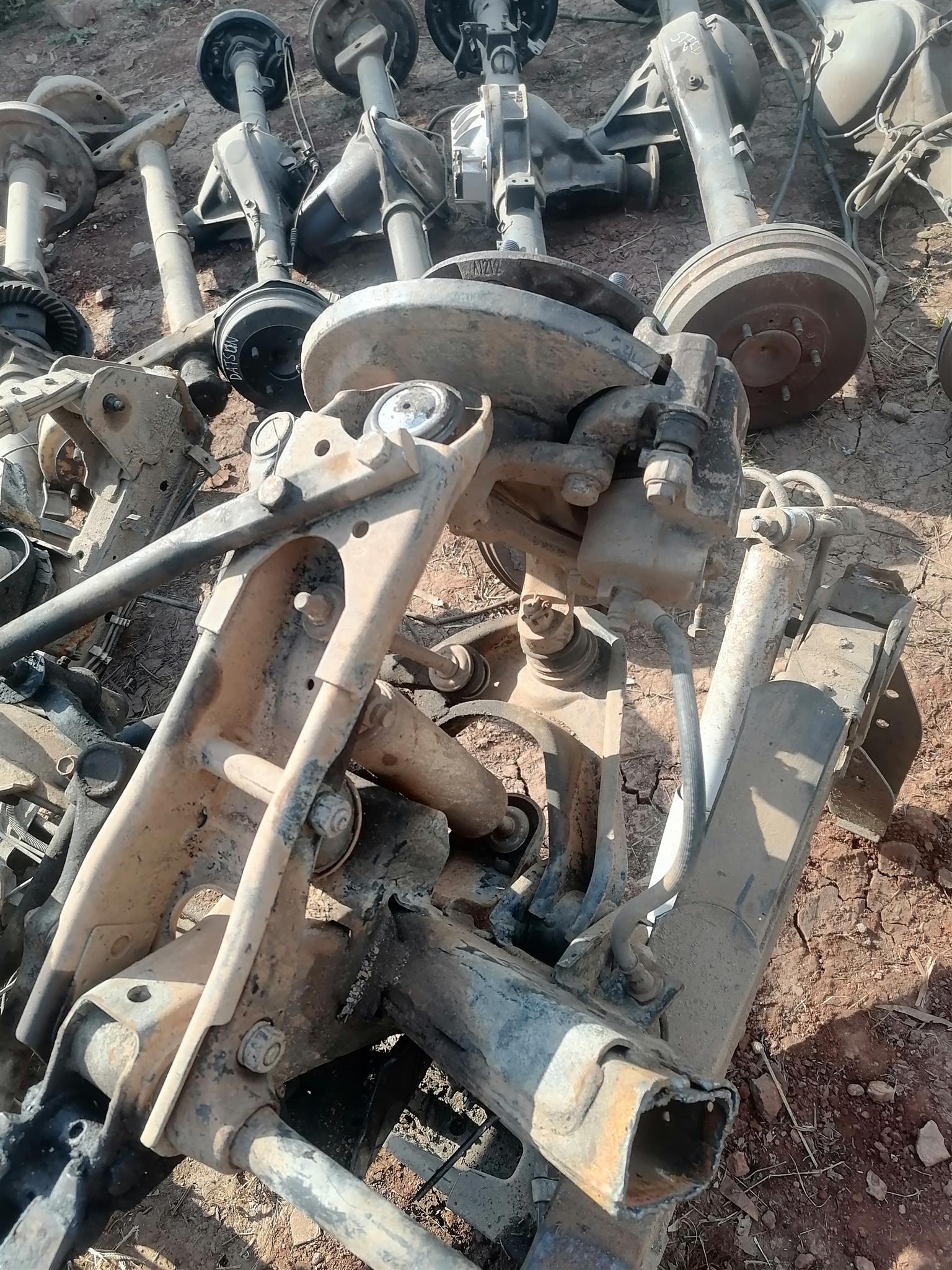 Nissan np 300 front hubs and calipers for sale - Private Seller Nissan np 300 front hubs and calipers for sale - Private Seller