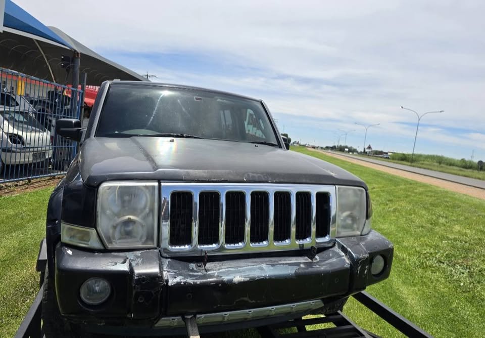 NOW STRIPPING – JEEP COMMANDER 3.0CRD SPORT ALL PARTS AVAILABLE AT EXCELLENT DISCOUNTED PRIC - Private Seller NOW STRIPPING – JEEP COMMANDER 3.0CRD SPORT ALL PARTS AVAILABLE AT EXCELLENT DISCOUNTED PRIC - Private Seller