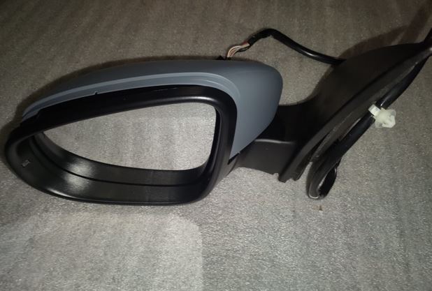 VW Golf 6 GTI 2009 – 2012 NEW door mirrors for sale - Private Seller VW Golf 6 GTI 2009 – 2012 NEW door mirrors for sale - Private Seller