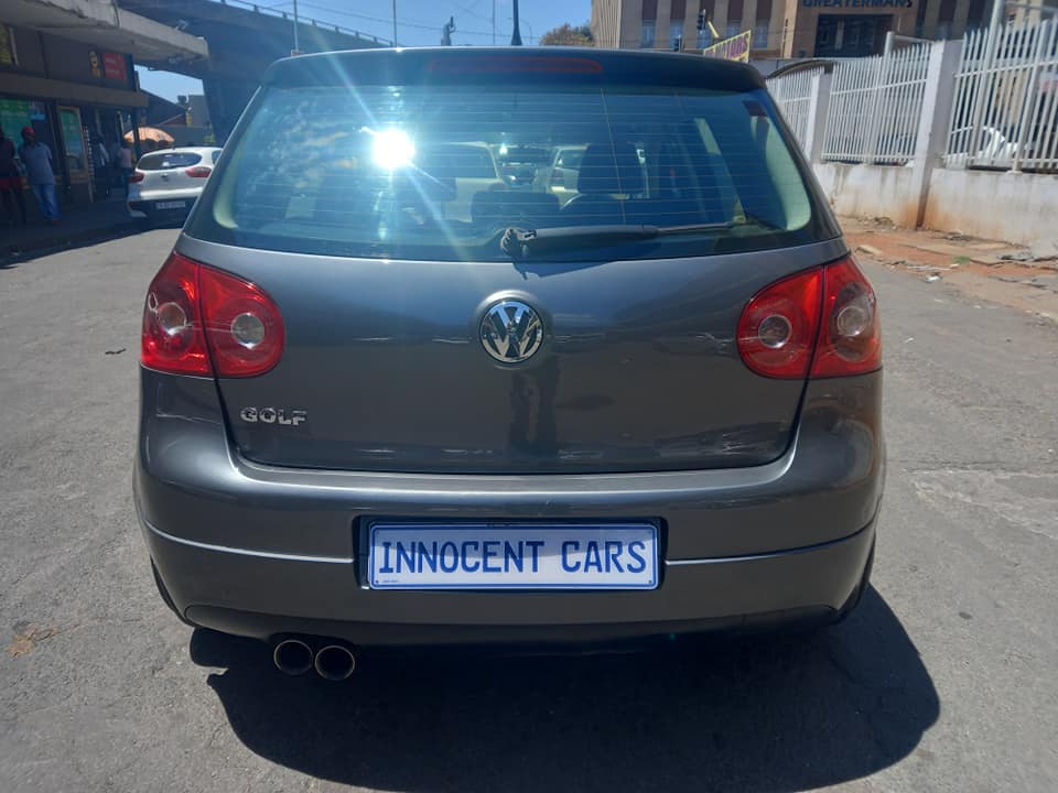 2005 VW GOLF 5 2.0 PETROL, MANUAL TRANSMISSION, GREY COLOUR, 137000KM