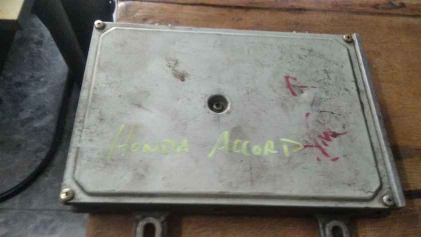 HONDA ACCORD COMPUTER BOX FOR SALE - Private Seller
