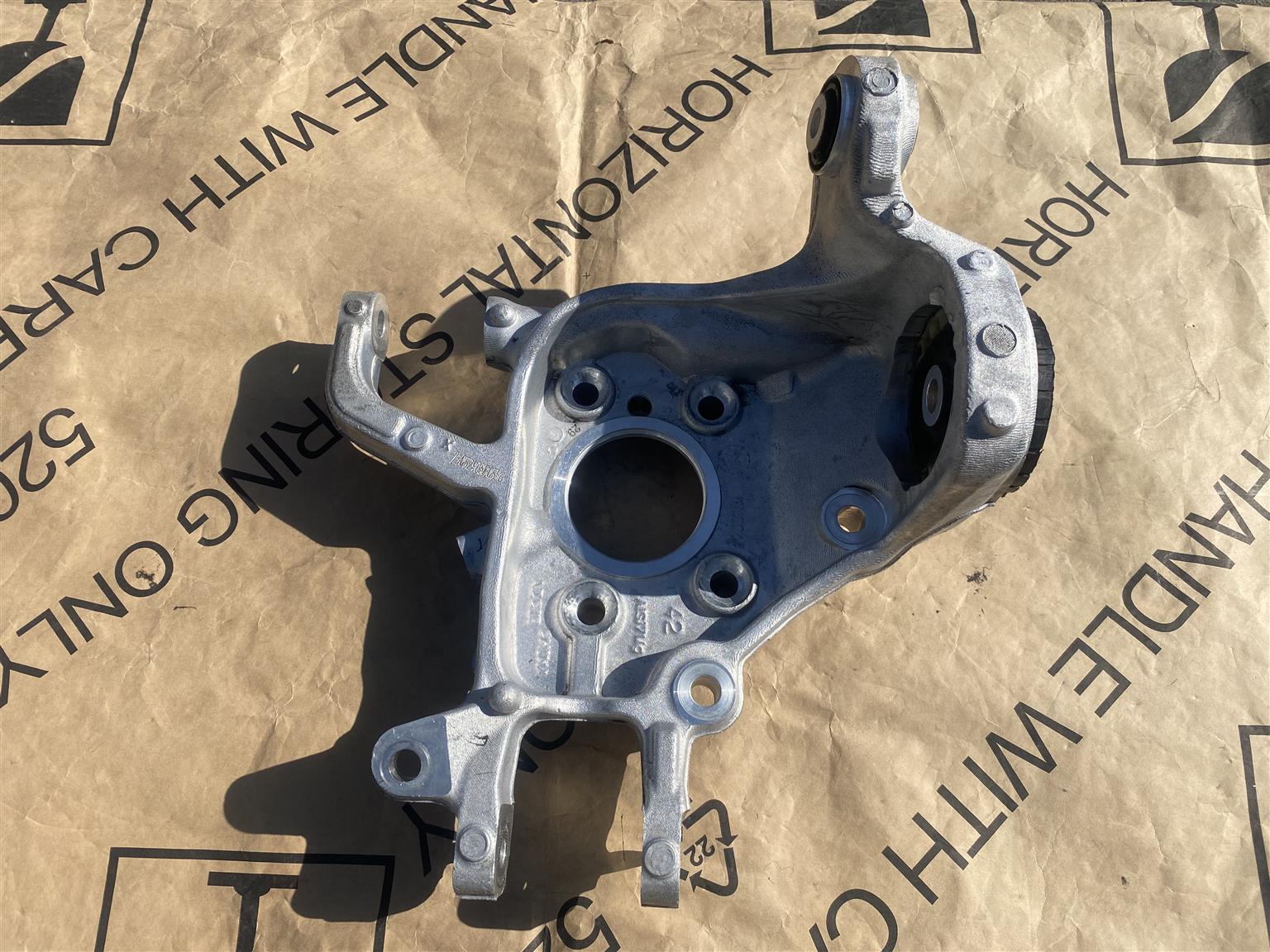 2024 VOLVO XC60 XC90 RIGHT REAR WHEEL HUB FOR SALE. BRAND NEW