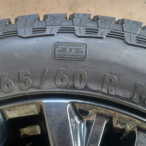 Ford thunder rims and general grabber at3 tyres