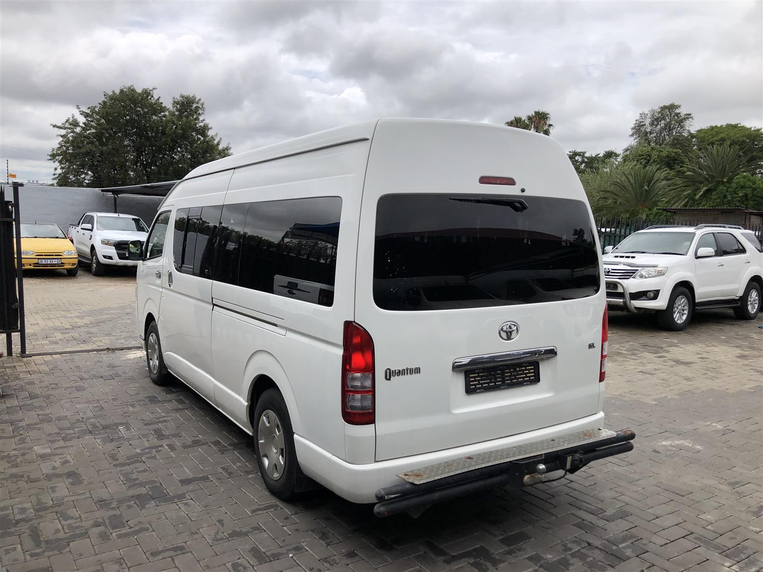 2014 Toyota Quantum 2.5D-4D GL 14-Seater Bus Manual For Sale | Junk ...