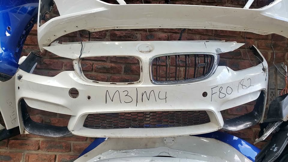 BMW M3/ M4 F80 F82 Front Sport Bumper - Private Seller BMW M3/ M4 F80 F82 Front Sport Bumper - Private Seller
