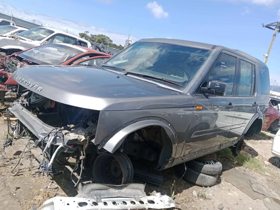 Land Rover Discovery 3 Stripping for Spares - Private Seller Land Rover Discovery 3 Stripping for Spares - Private Seller