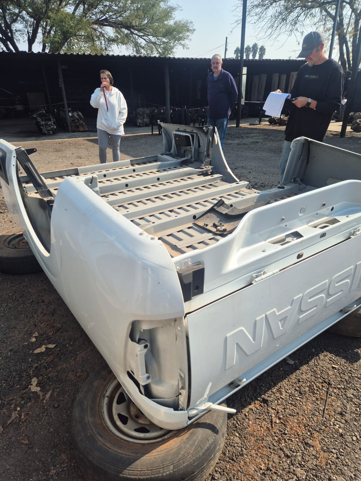 Nissan navara loading bin new R12500 - Private Seller Nissan navara loading bin new R12500 - Private Seller