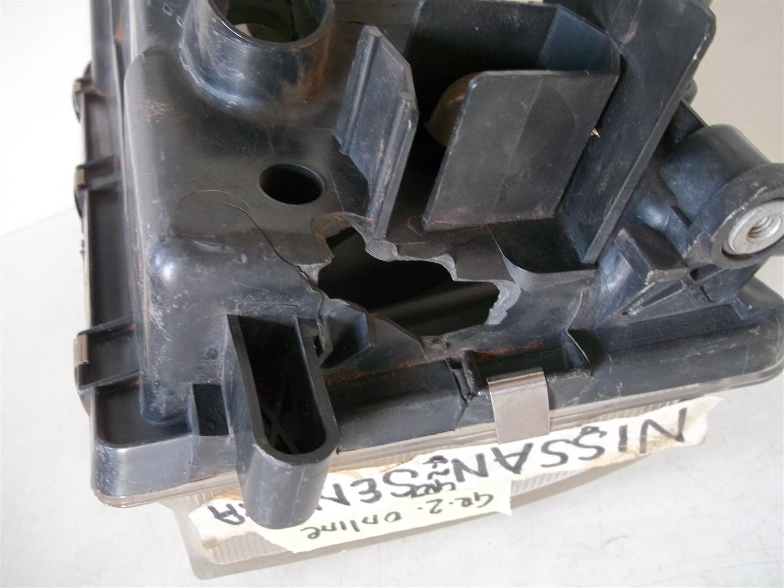 Nissan Sentra '92-'96 right headlight - Private Seller Nissan Sentra '92-'96 right headlight - Private Seller