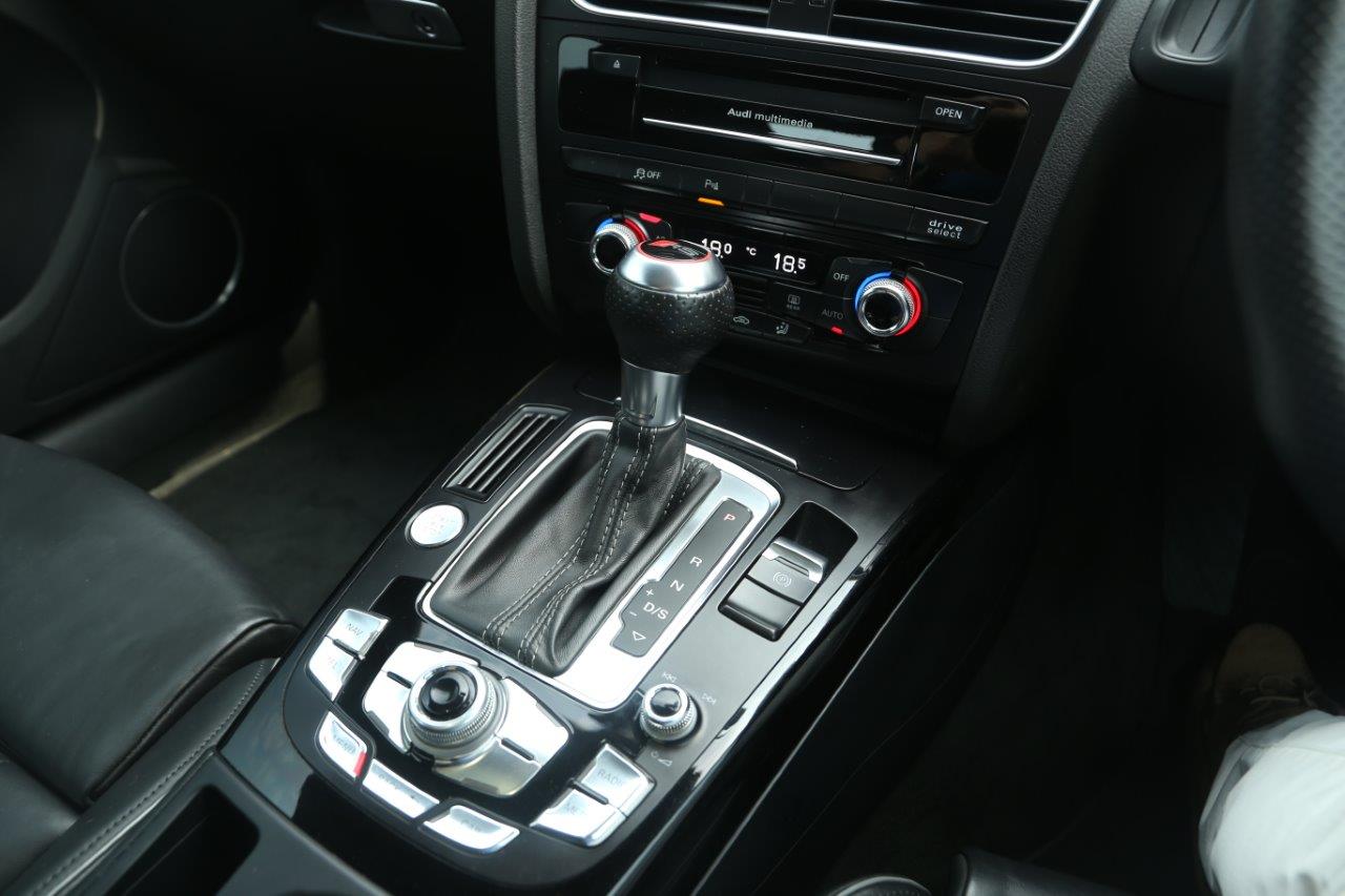 2013 Audi RS4 Avant Quattro Tiptronic