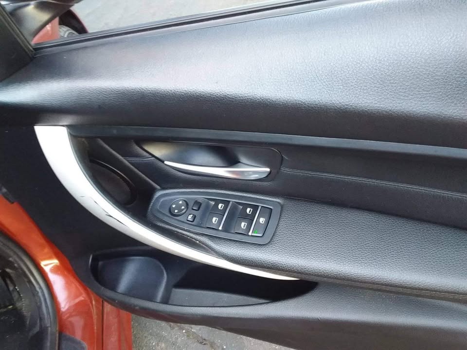 2019 BMW f30 320I automatic 2019