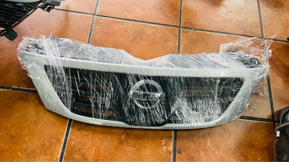 Nissan Np200 grille - Private Seller Nissan Np200 grille - Private Seller