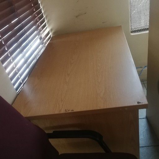 second hand office furniture | Junk Mail