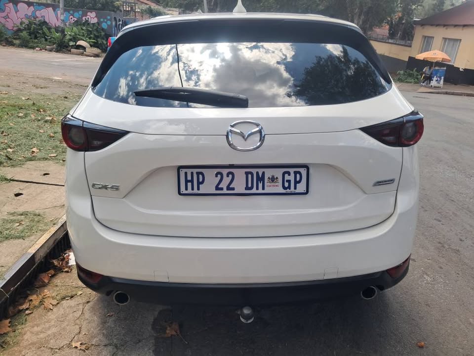 Mazda CX5 Skyactive 2.0 Automatic white in colour 2018 for sale