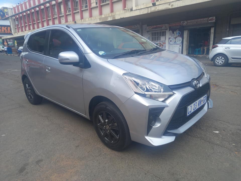 2021 TOYOTA AGYA 1.0 PETROL, MANUAL TRANSMISSION, SILVER COLOUR,52000KM