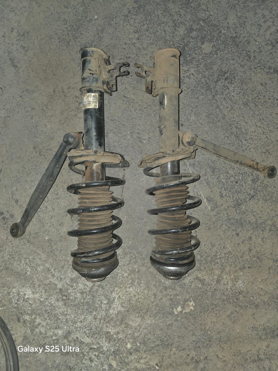 Opel astra H front subframe complete - Private Seller