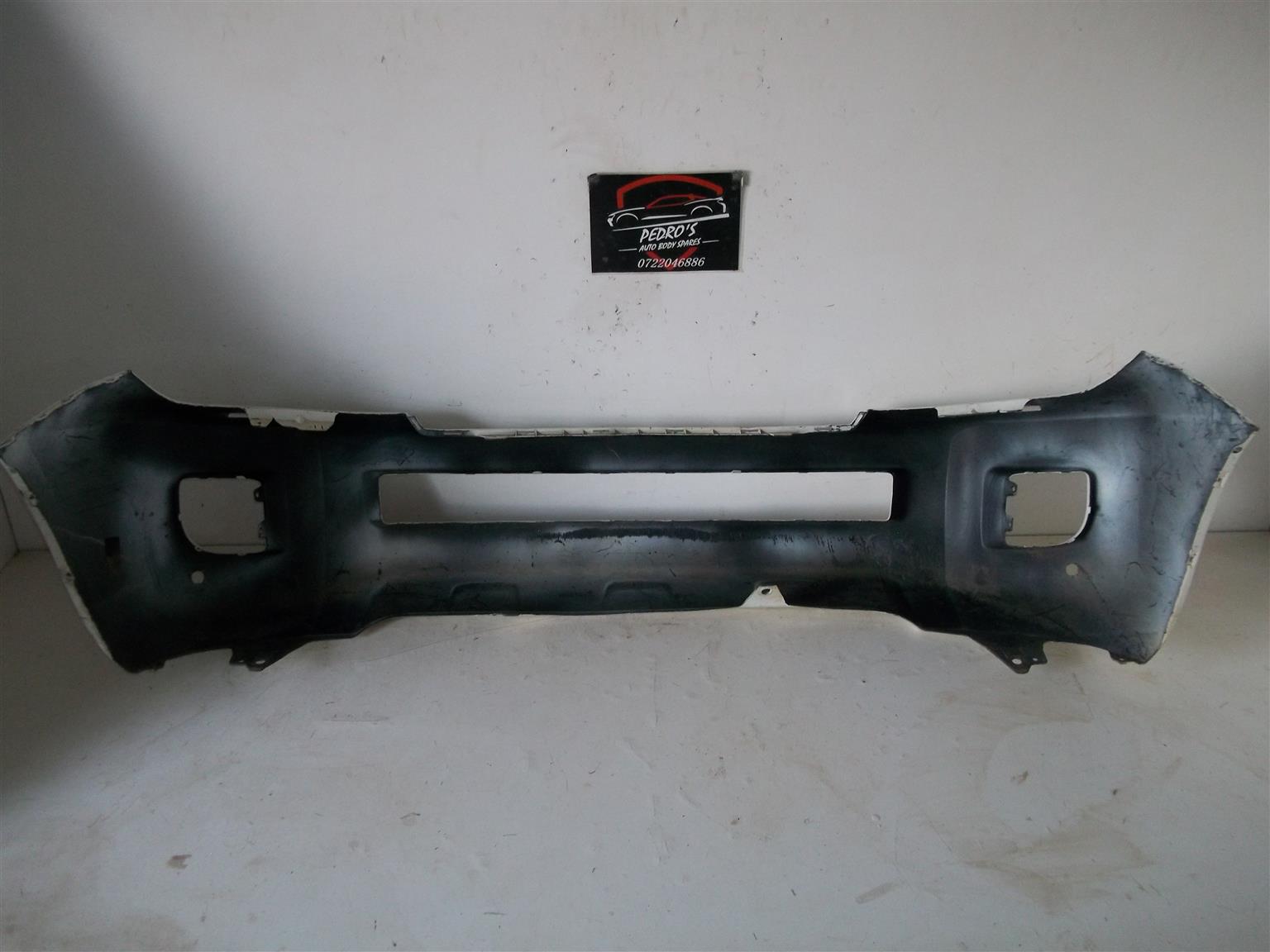 Toyota Land Cruiser 200 '16+ front bumper - Private Seller Toyota Land Cruiser 200 '16+ front bumper - Private Seller