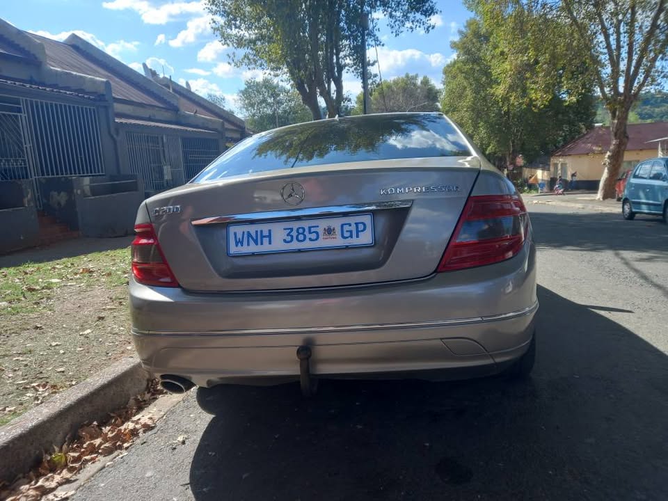 2007 Mercedes Benz C180 Kompressor Automatic, Petrol, White,