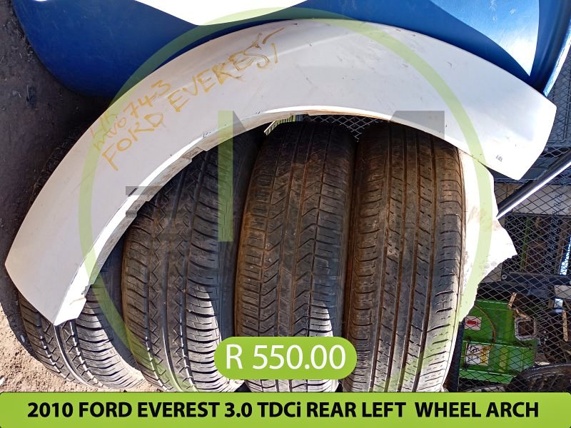 2010 FORD EVEREST 3.0 TDCi REAR LEFT & RIGHT  WHEEL ARCH  MV0743