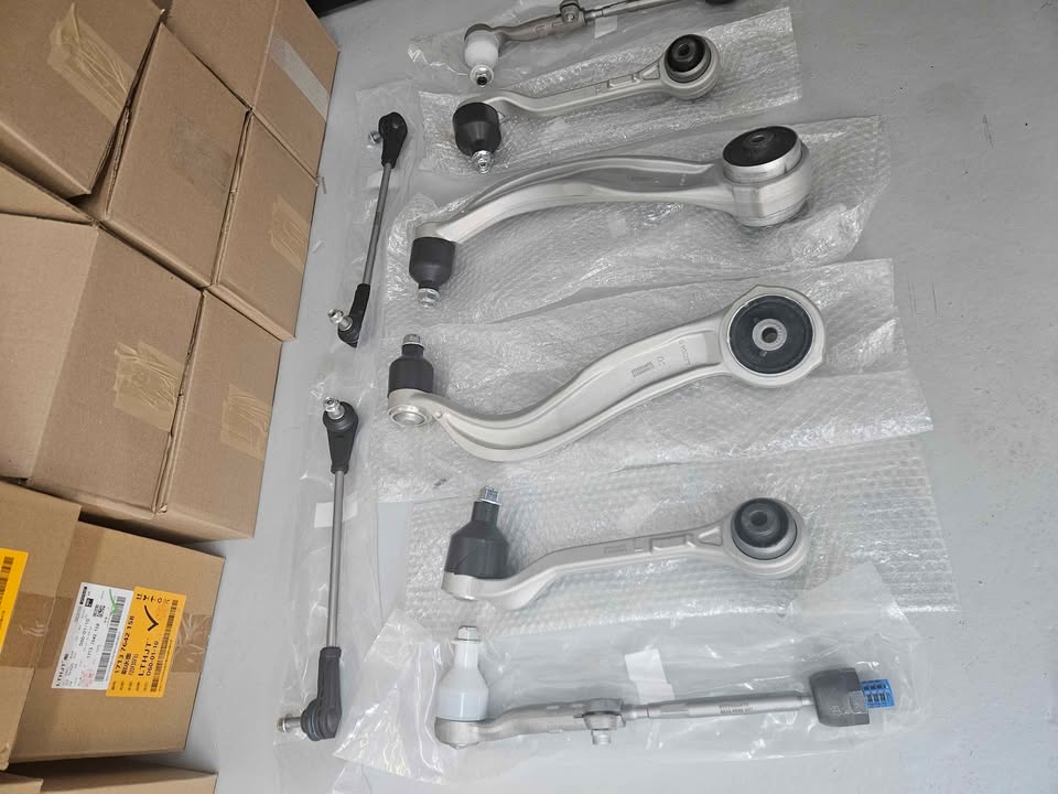 BMW 3 Series G20/G28 Front Suspension Kit - Private Seller BMW 3 Series G20/G28 Front Suspension Kit - Private Seller