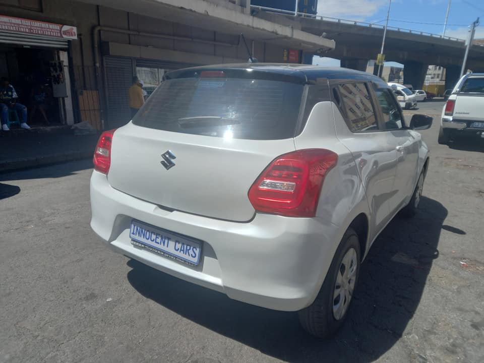 2020 SUZUKI SWIFT 1.2GL PETROL, MANUAL TRANSMISSION, WHITE COLOUR, MILEAGE 55000KM