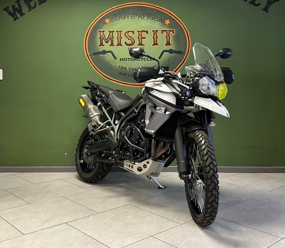 2017 Triumph 800 XCX - Private Seller