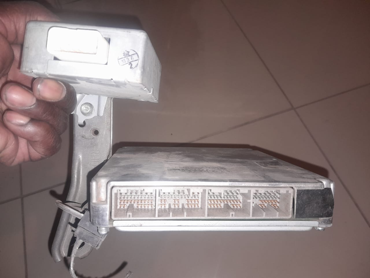 Toyota D4D 2015 model Diesel Pump and A computer box for the same make - Private Seller