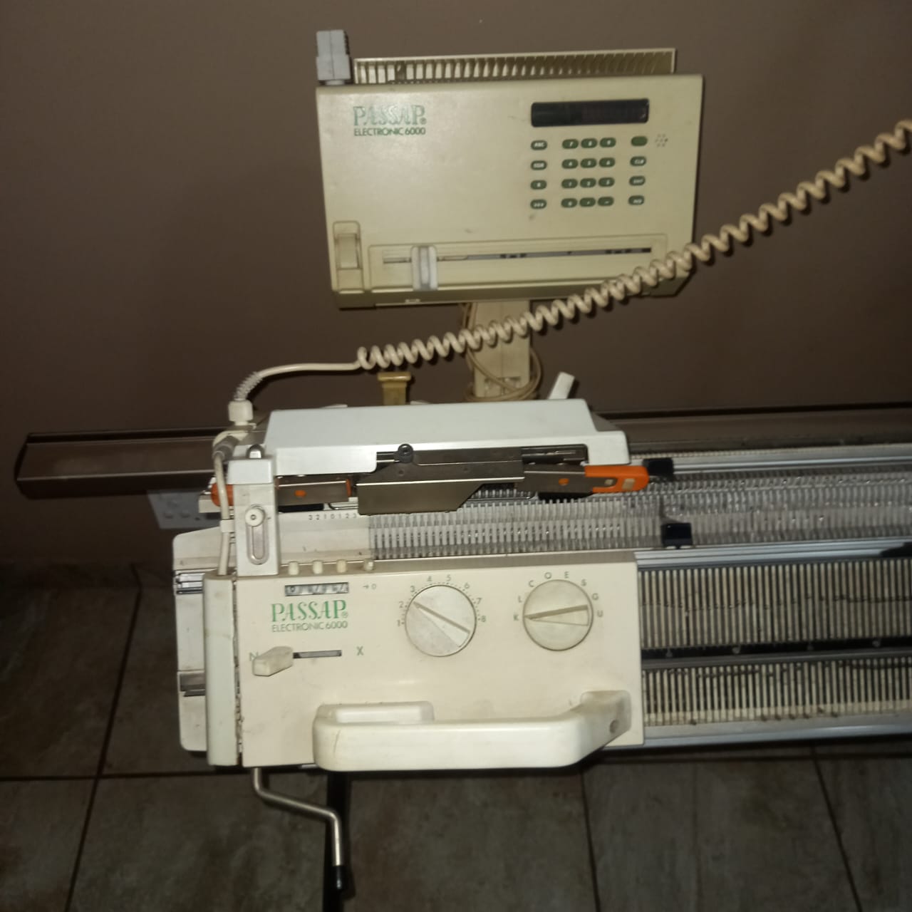 Passap Electronic Knitting 6000 | Junk Mail