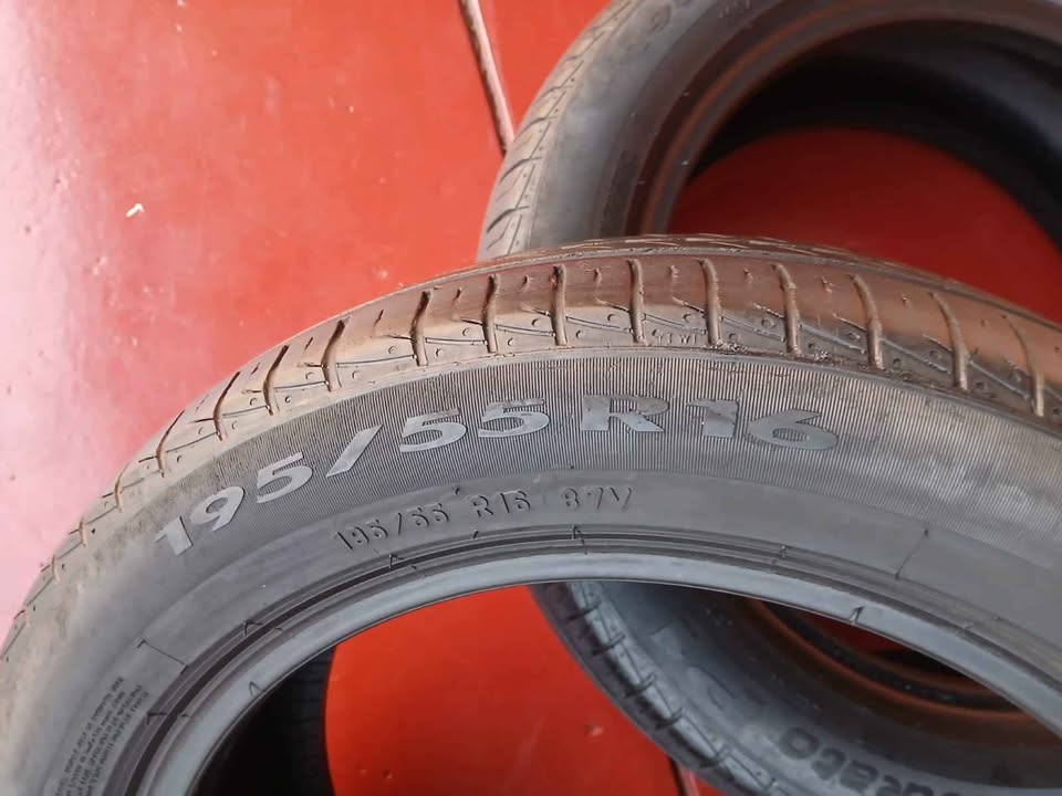 195/55/16 Pirelli Run Flat Tyres for Sale. Contact - Private Seller