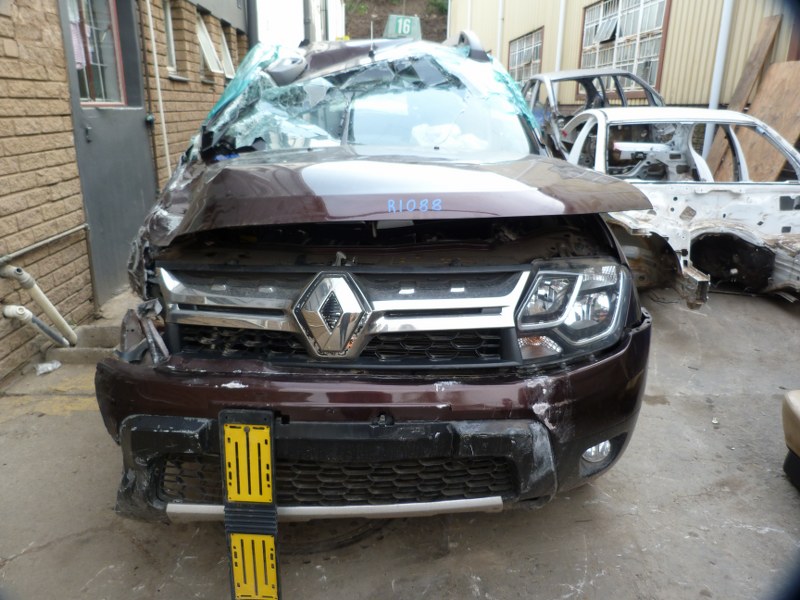 2017 Renault Duster 1.6 16V Manual Spares - Private Seller 2017 Renault Duster 1.6 16V Manual Spares - Private Seller