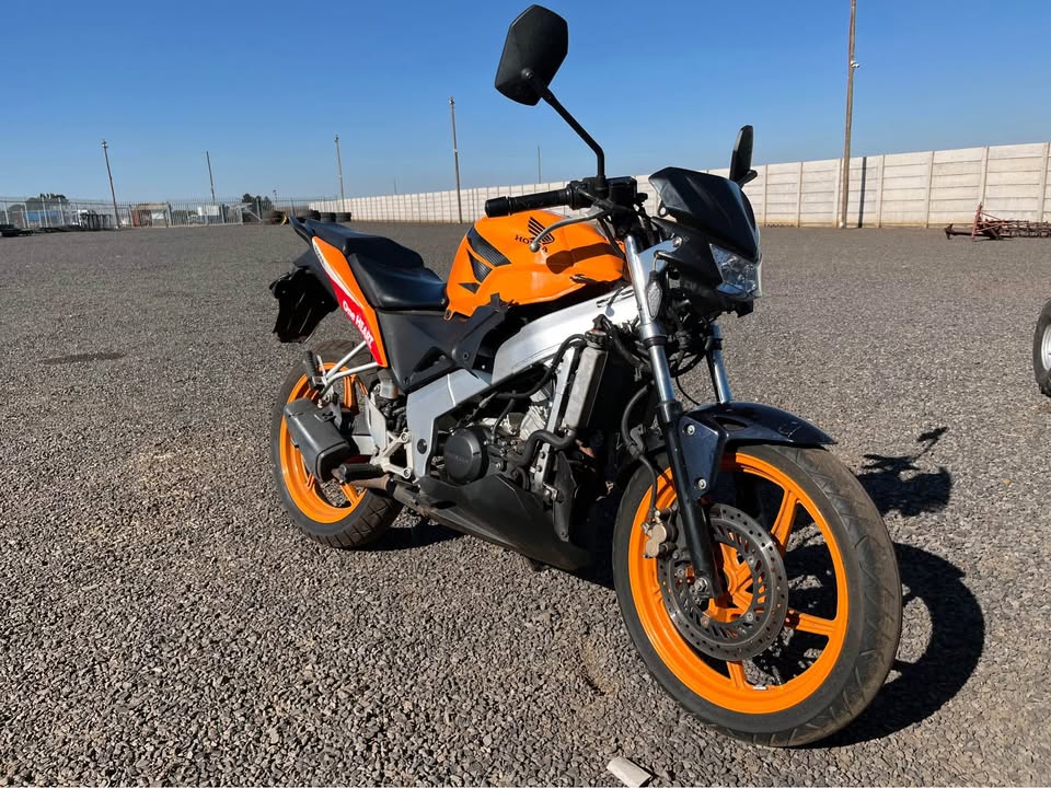 Honda CBR 125CC - Private Seller Honda CBR 125CC - Private Seller