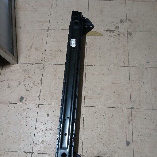 mitsubishi Asx back stiffener - Private Seller mitsubishi Asx back stiffener - Private Seller