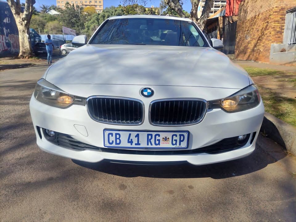 2012 BMW 320i F30 sedan Automatic