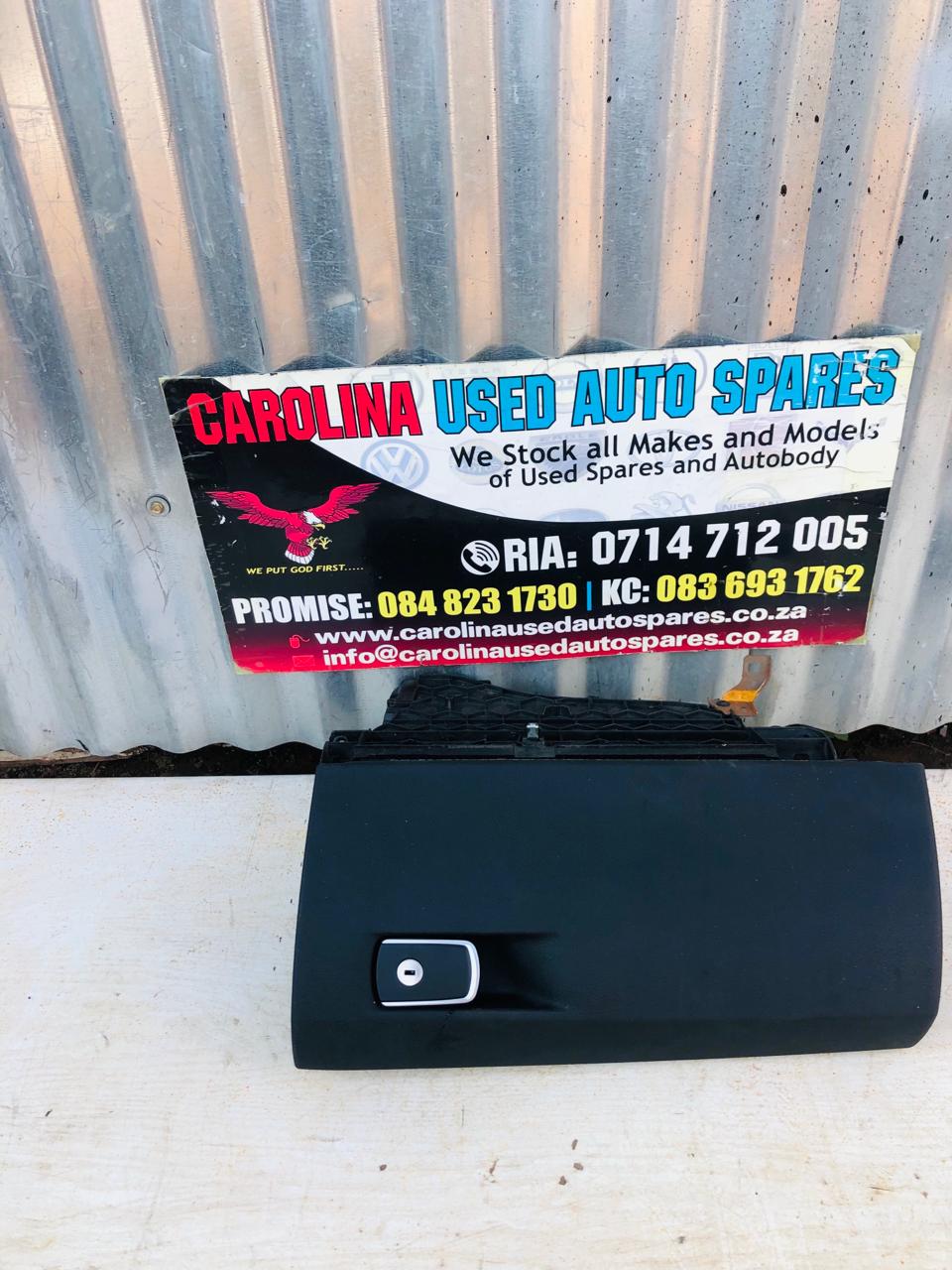 BMW F30/F31/F35 3 Series glove box compartment - Private Seller BMW F30/F31/F35 3 Series glove box compartment - Private Seller