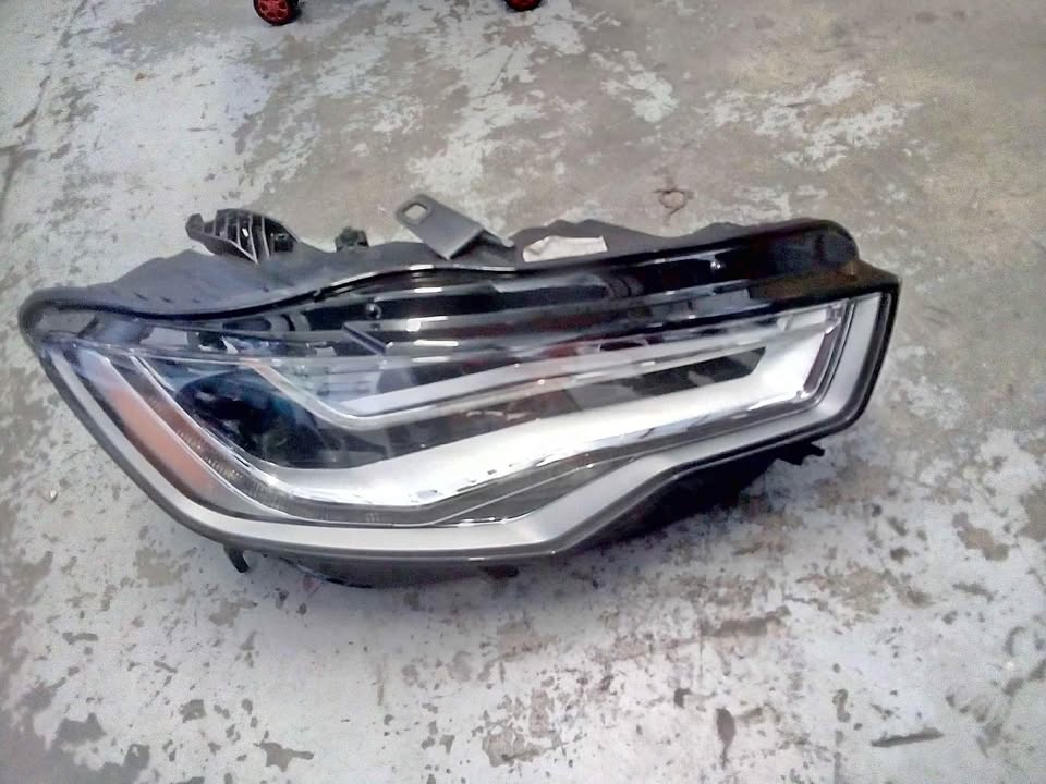 AUDI A6 HEADLIGHTS - Private Seller AUDI A6 HEADLIGHTS - Private Seller
