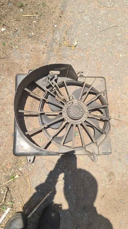 Jeep Limited fan - Private Seller Jeep Limited fan - Private Seller