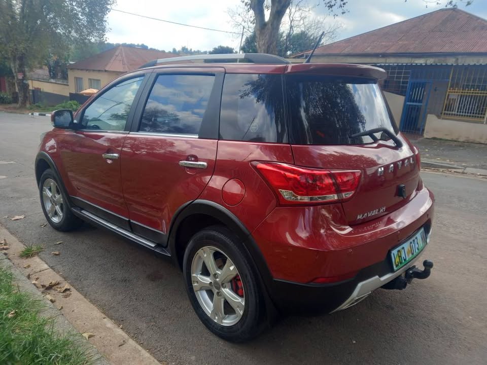 2018 HAVAL H1 1.5 PETROL, MANUAL, RED, 84000KMS REVERSE SENSORS