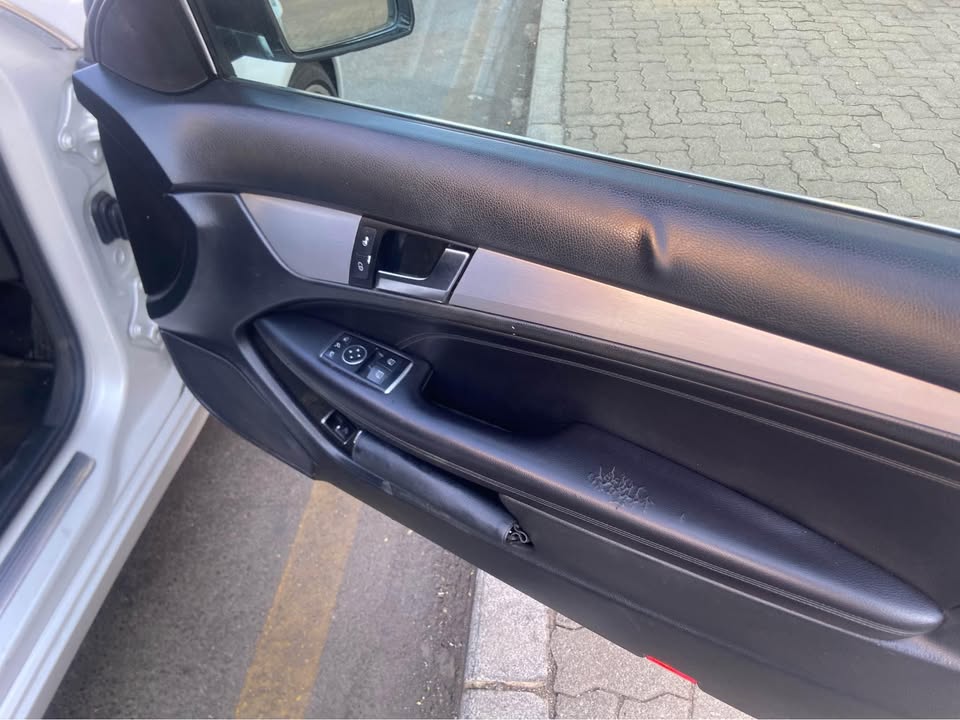 2012 Mercedes Benz C250 88,000km