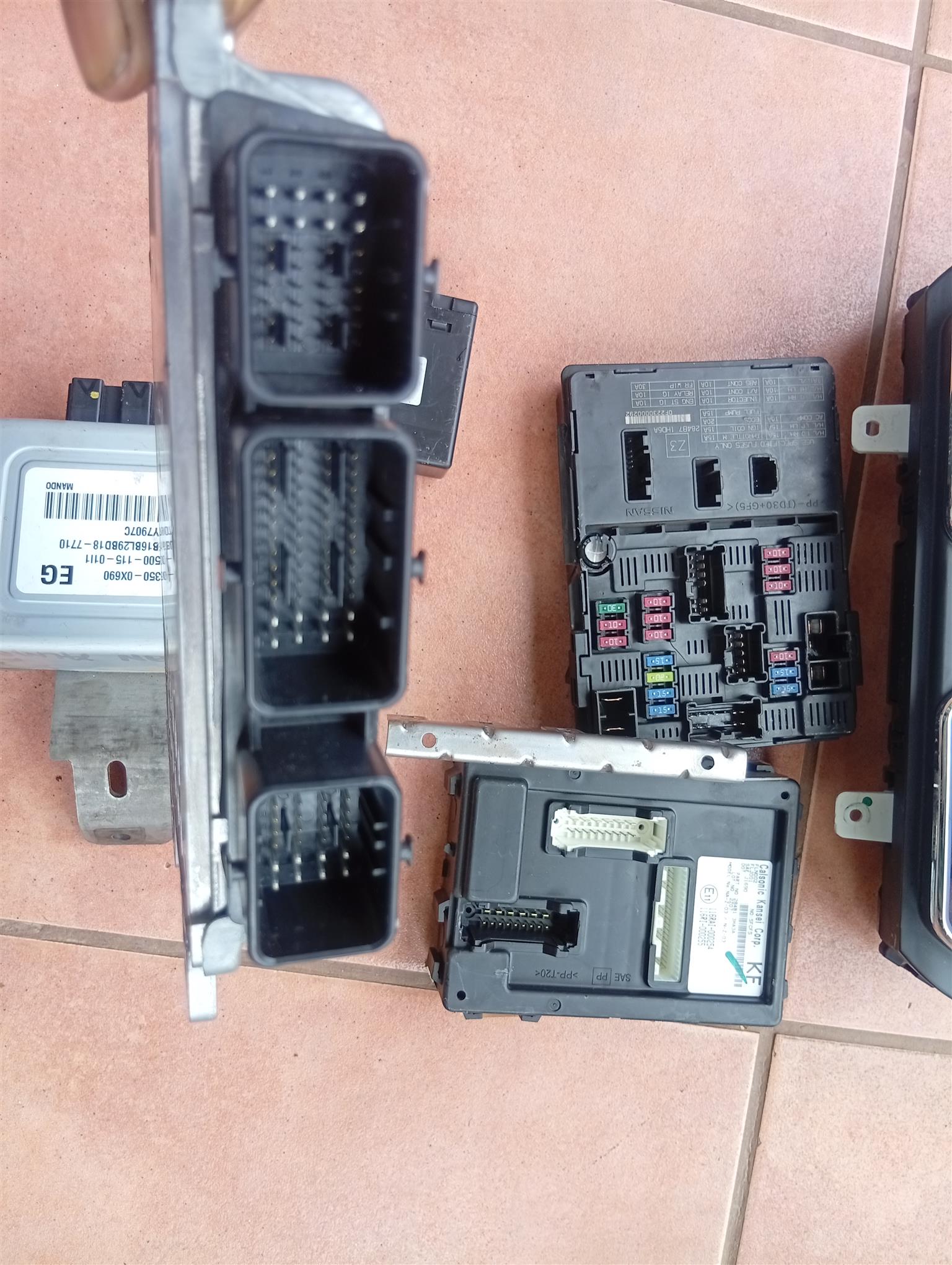 Nissan Almera lockset for sale - Private Seller Nissan Almera lockset for sale - Private Seller