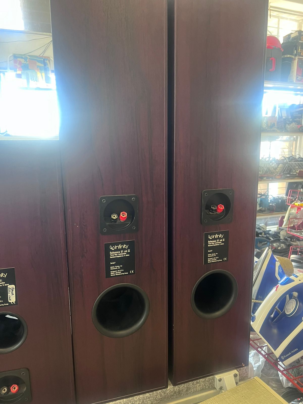 Infinity 2x 81 mk ll and infinity 2x 4i loud Speakers