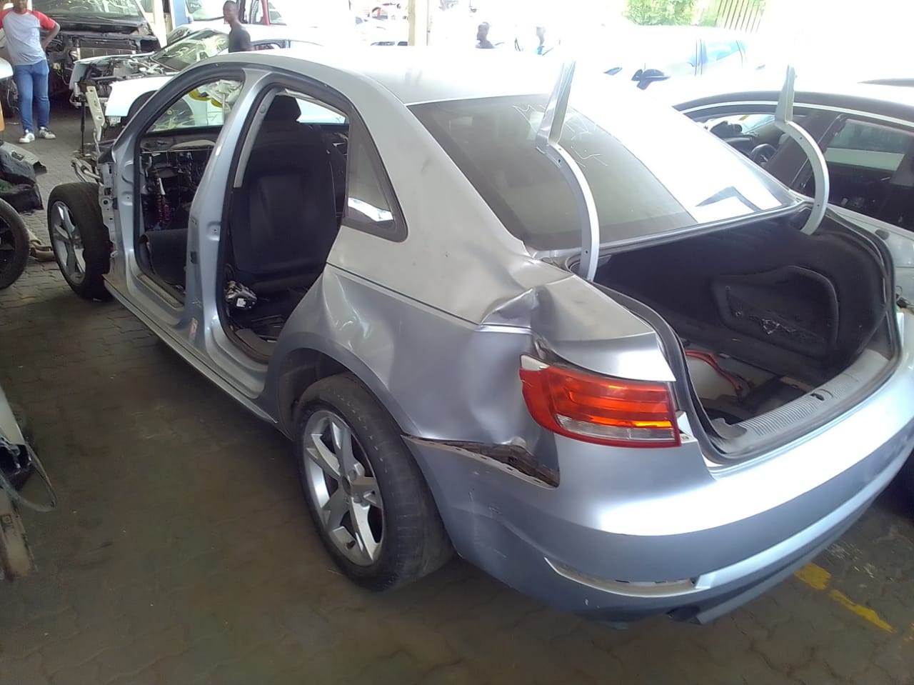 A4 B9 STRIPPING FOR SPARES - Private Seller A4 B9 STRIPPING FOR SPARES - Private Seller