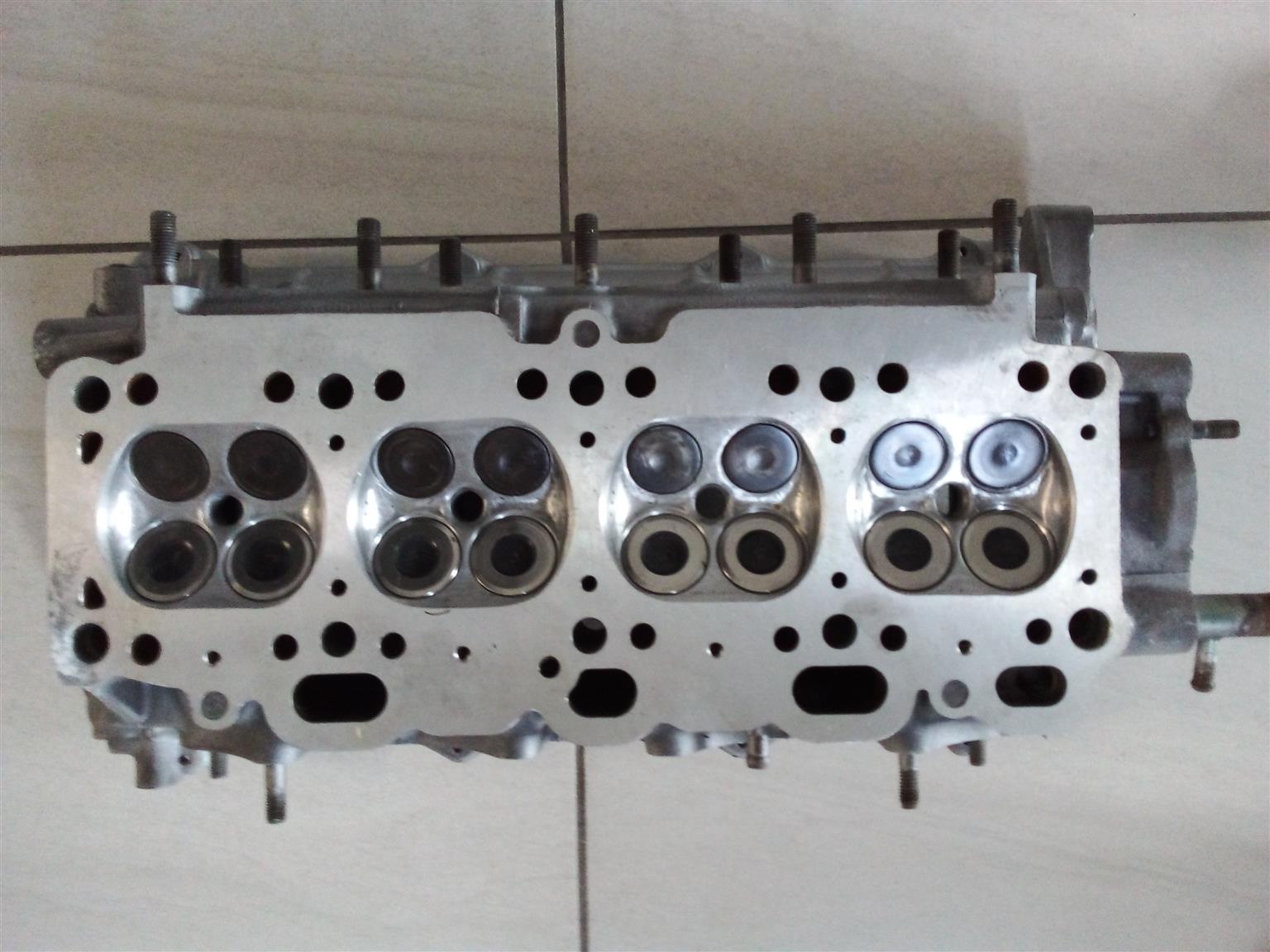 FORD FE Cylinder head - Private Seller FORD FE Cylinder head - Private Seller