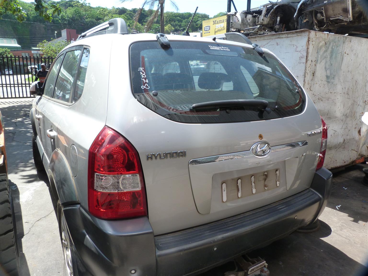 Hyundai Tucson 2.0 GLS Manual Silver - 2007 STRIPPING FOR SPARES - Private Seller Hyundai Tucson 2.0 GLS Manual Silver - 2007 STRIPPING FOR SPARES - Private Seller