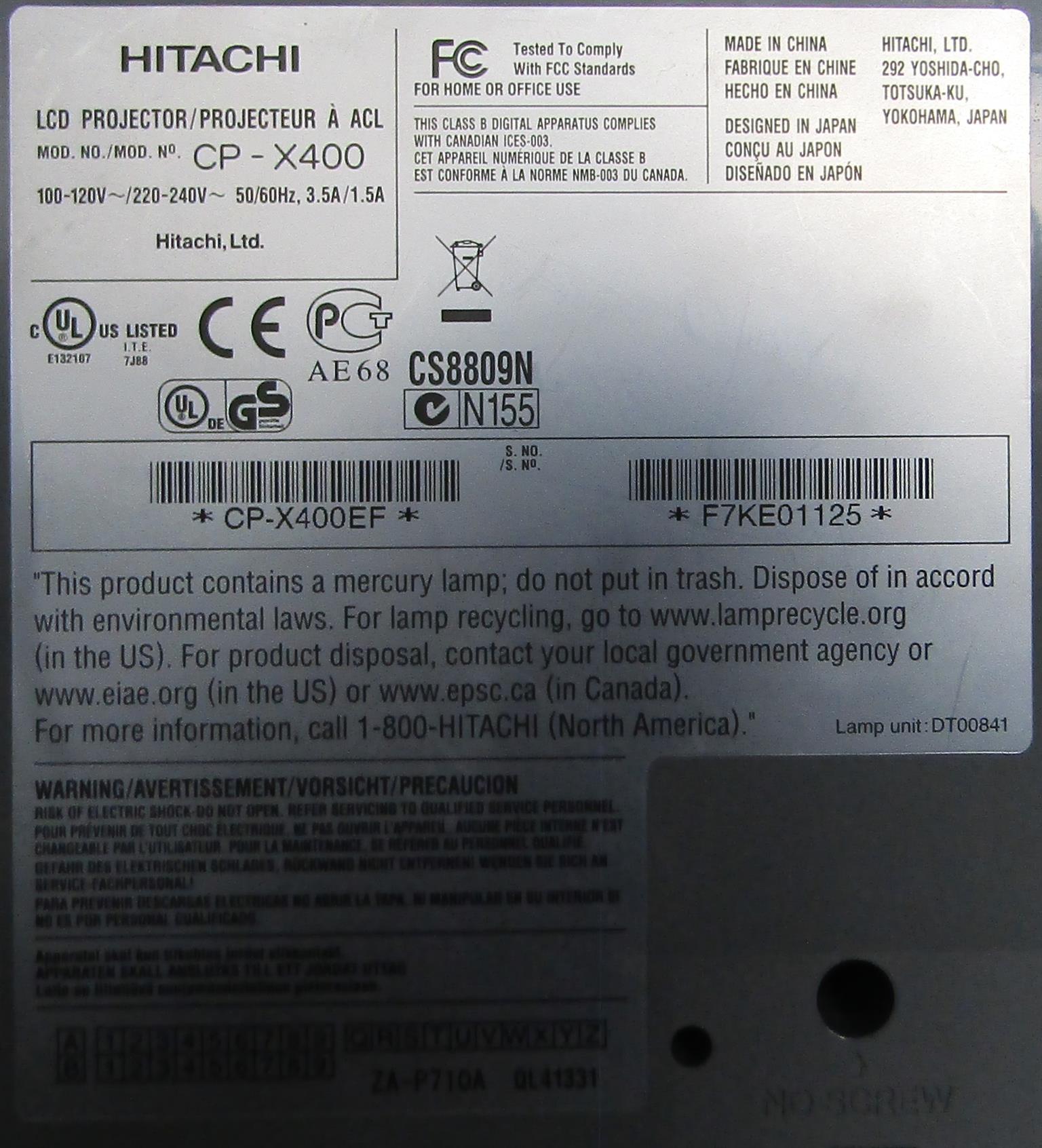 Hitachi CP-X400 LCD Projector
