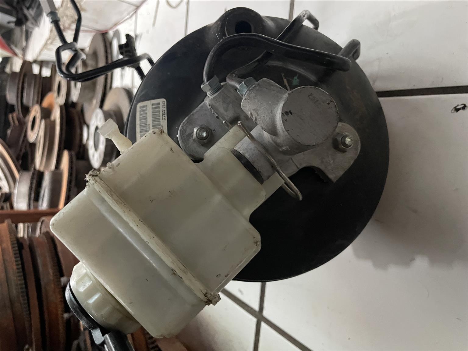 BMW 5 SERIES F10 F11 10-17 DIESEL BRAKE SERVO & MASTER CYLINDER 296796726020 - Private Seller BMW 5 SERIES F10 F11 10-17 DIESEL BRAKE SERVO & MASTER CYLINDER 296796726020 - Private Seller