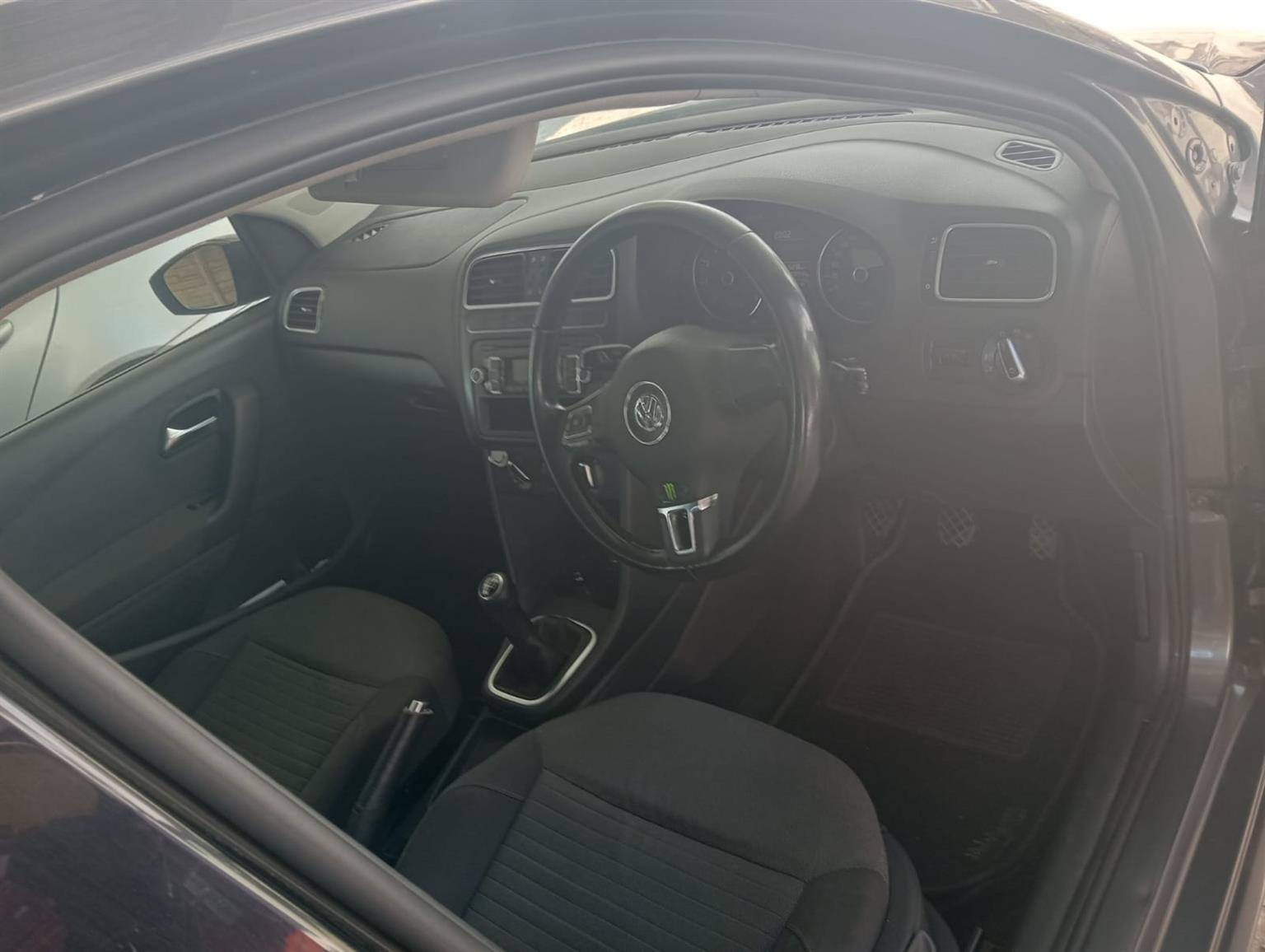 Polo 6